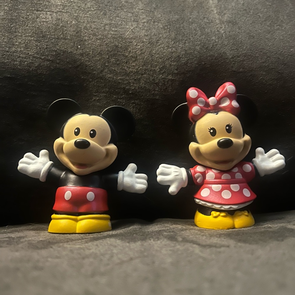 Mickey and Minnie Mouse Action Figures - Black, Red, Yellow, White